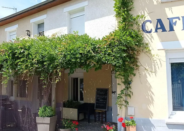 L' Campagnarde, Lourdes 2* Poueyferre