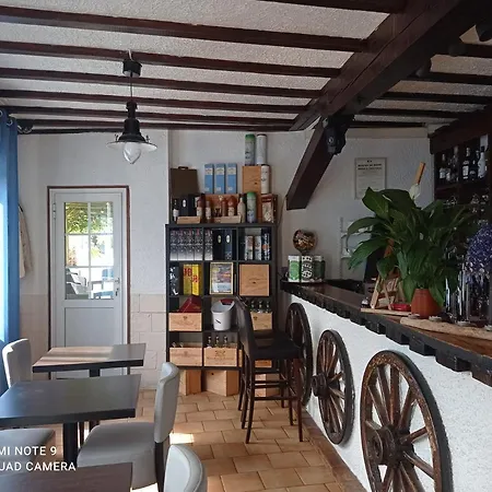 L' Campagnarde, Lourdes Sauna Restaurant 2*