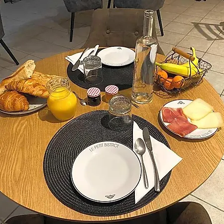 Hotel L' Campagnarde, Lourdes 2*