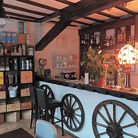 Hotel L' Campagnarde, Lourdes Poueyferré