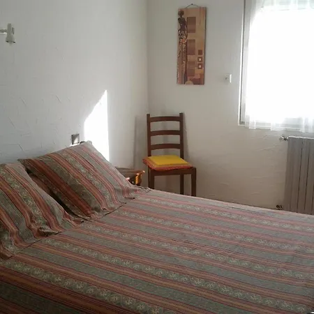 L' Campagnarde, Lourdes Poueyferré