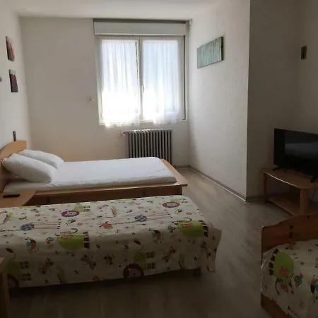 L' Campagnarde, Lourdes