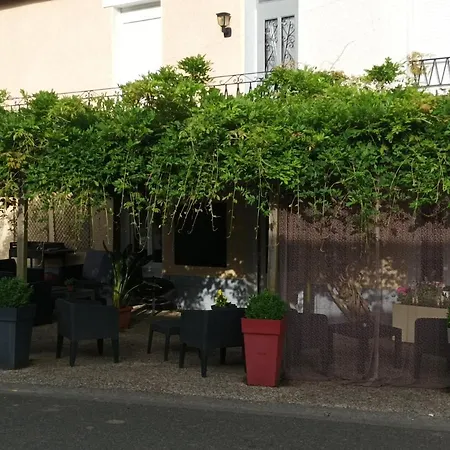 L' Campagnarde, Lourdes Hotel