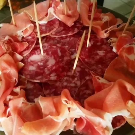 L' Campagnarde, Lourdes Hotel